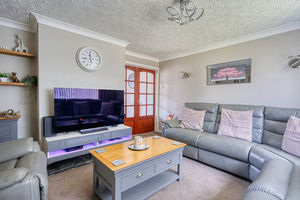 Lounge- click for photo gallery